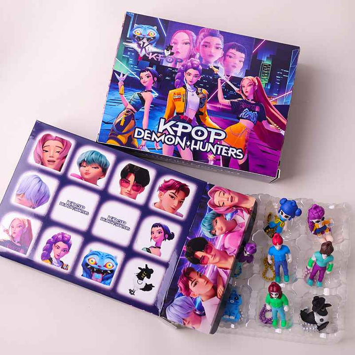 （Pre Order）Movie Character Pendant 12 pcs to a box